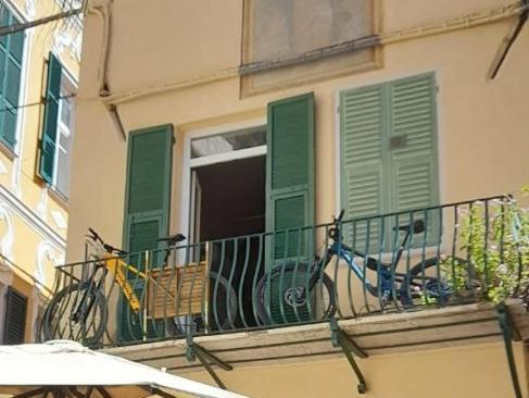 Il Geranio Apartment Finale Ligure Luaran gambar